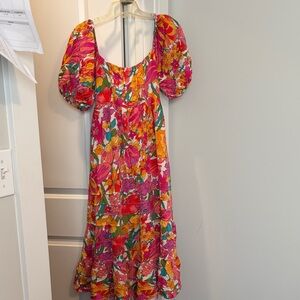 Storia Vibrant Floral Midi Dress with Puff Sleeves